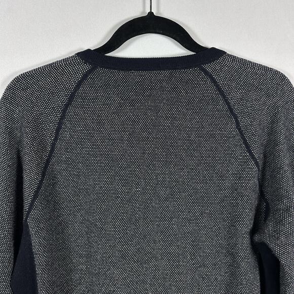Vince. Classic Luxe Soft Wool Cashmere Crewneck Sweater Gray Navy Men’s Small - Picture 7 of 8
